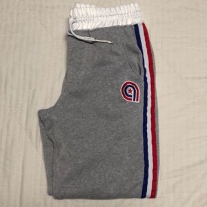 Amadmks joggers BNWT